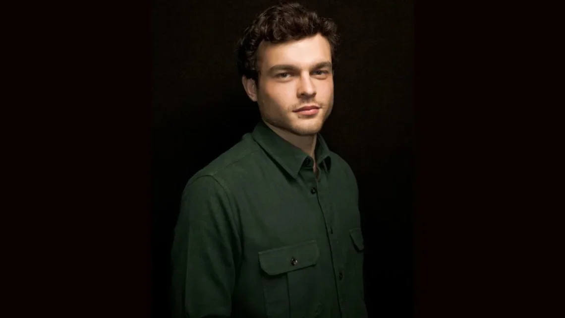 Alden Ehrenreich Biography