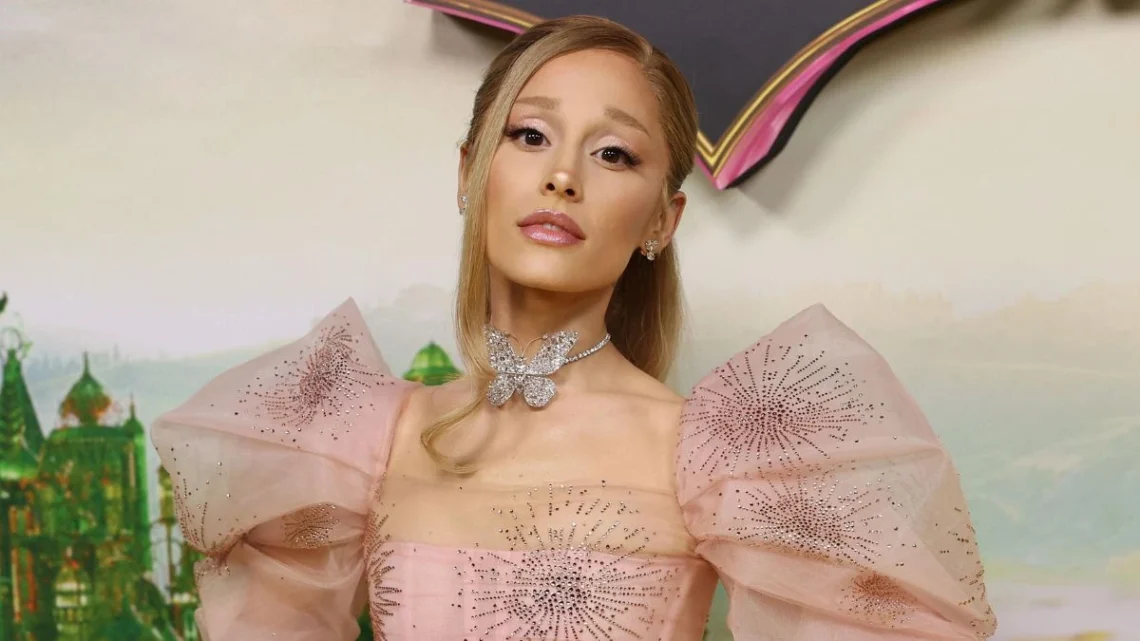 Ariana Grande Biography