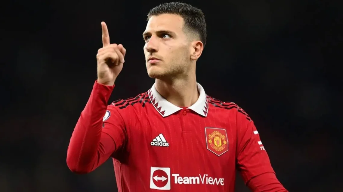 Diogo Dalot Biography