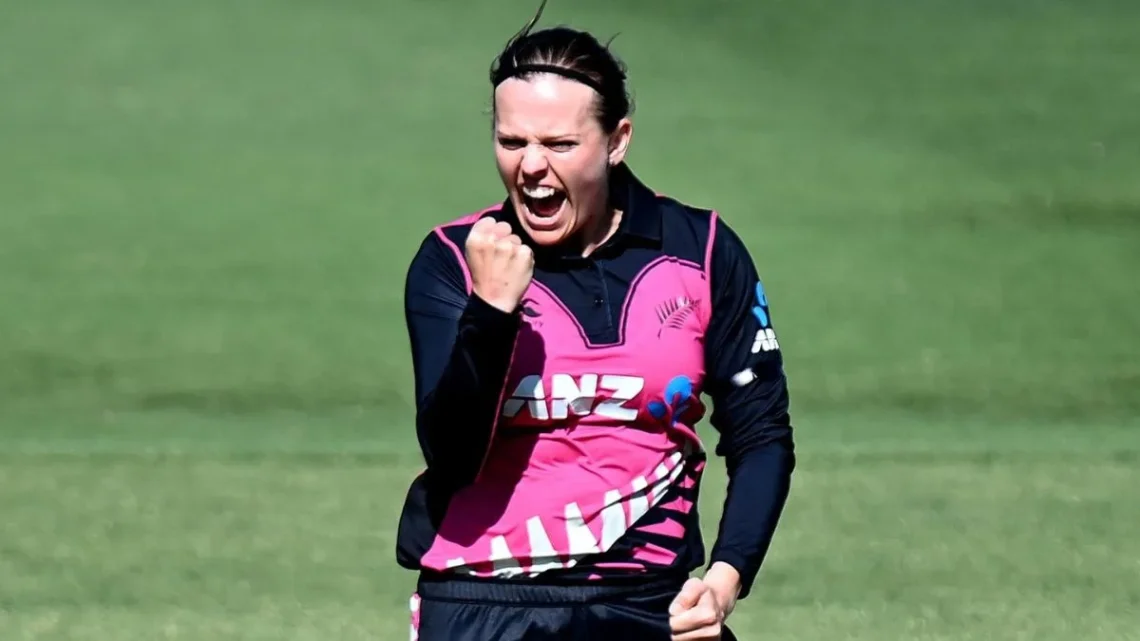 Lea Tahuhu Biography