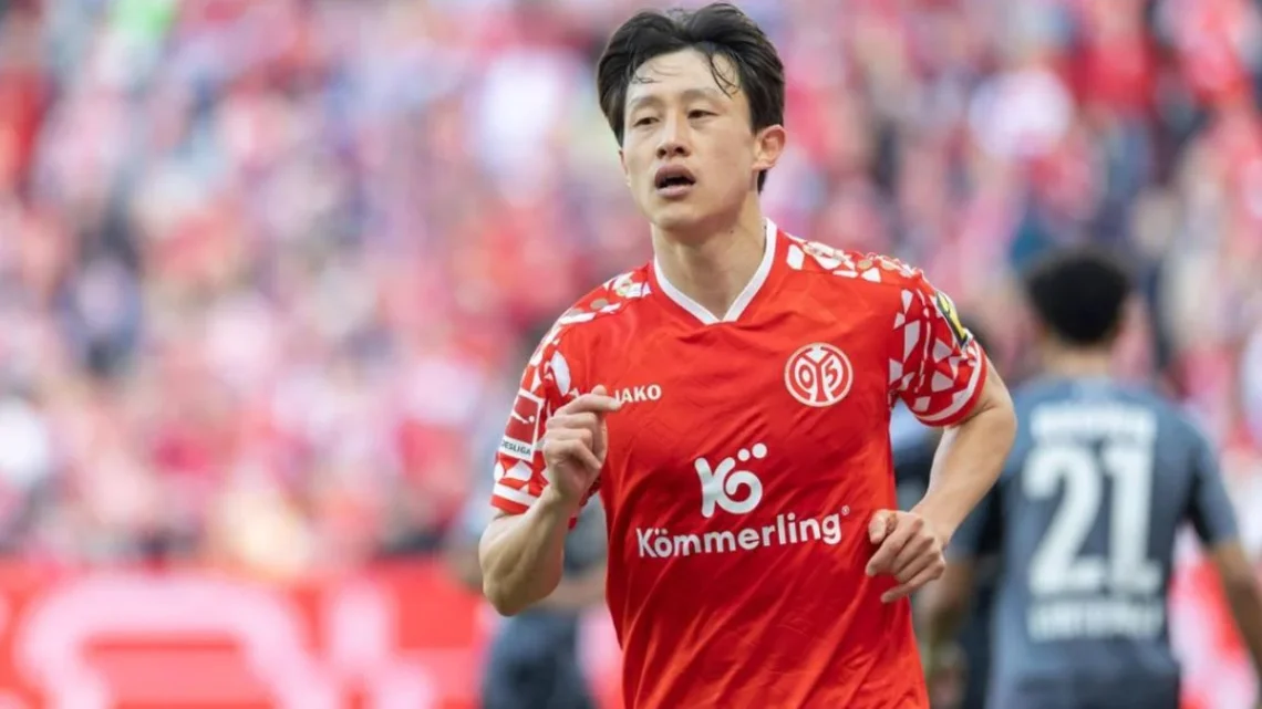 Lee Jae-sung Biography