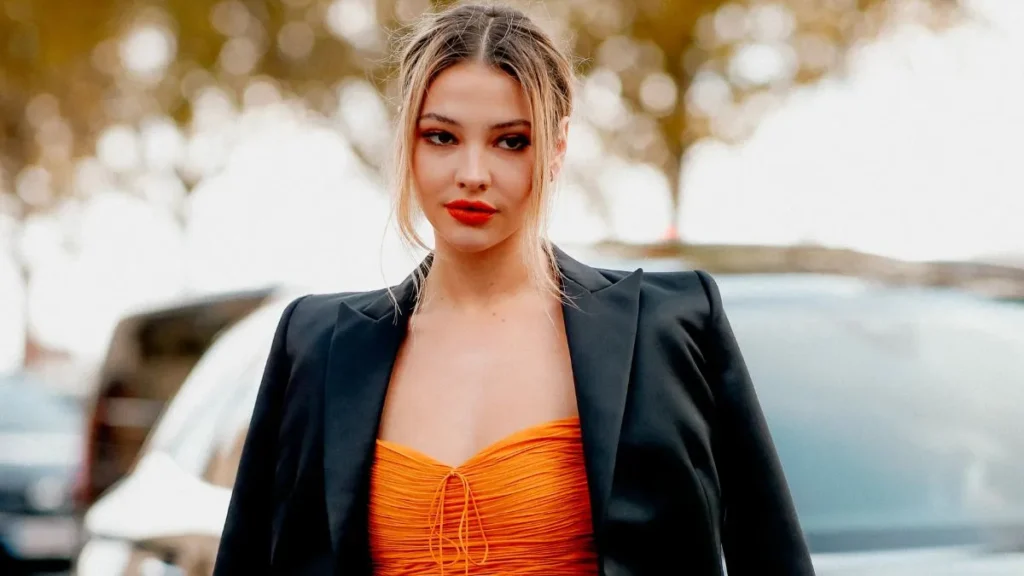 Madelyn Cline Net Worth