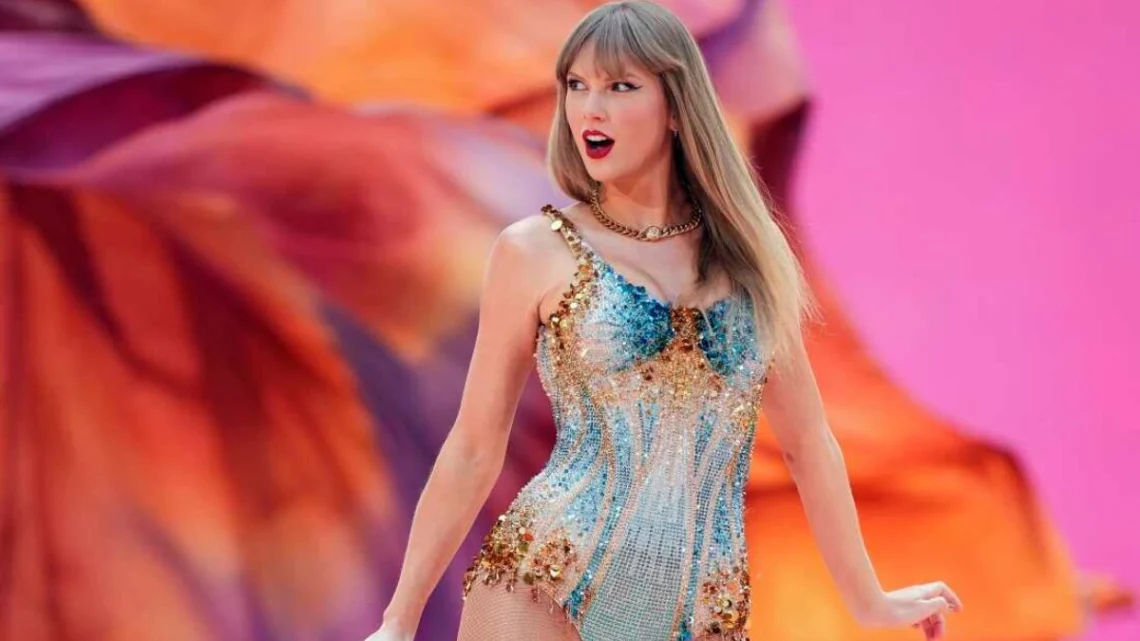 Taylor Swift Biography