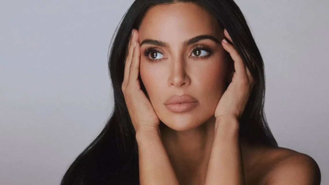 kim kardashian Biography